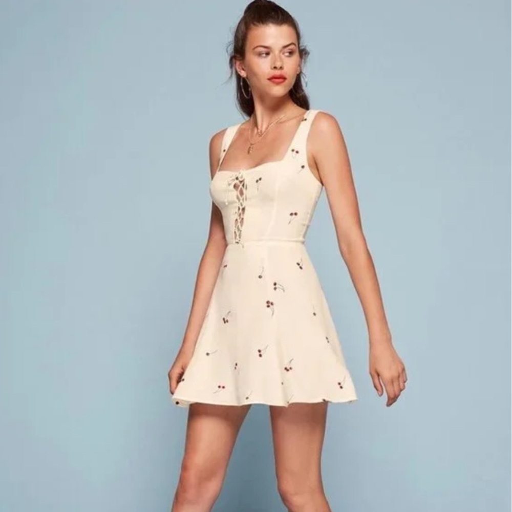 REFORMATION Elena Dress in Cherry Print Cream Size 6